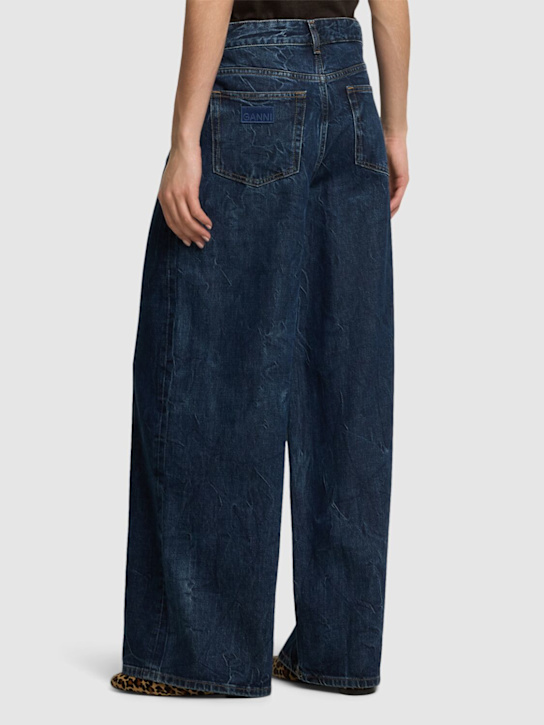 GANNI Crinkled denim jeans