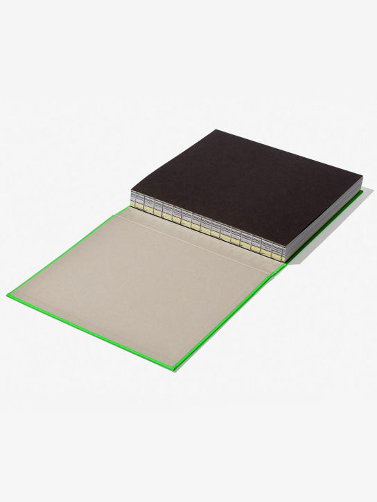 Taschen Virgil Abloh. Nike. ICONS