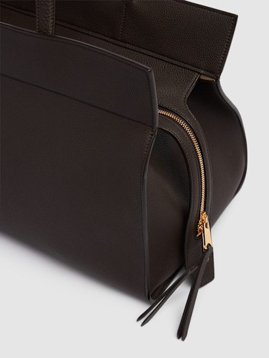 Khaite Crosby smooth leather tote bag 6 Khaite Crosby smooth leather tote bag