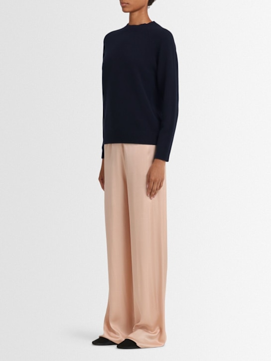 Annagreta Ida wool knit raglan crewneck sweater 3 Annagreta Ida wool knit raglan crewneck sweater