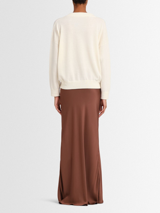 Annagreta Evelyn wool knit V-neck sweater