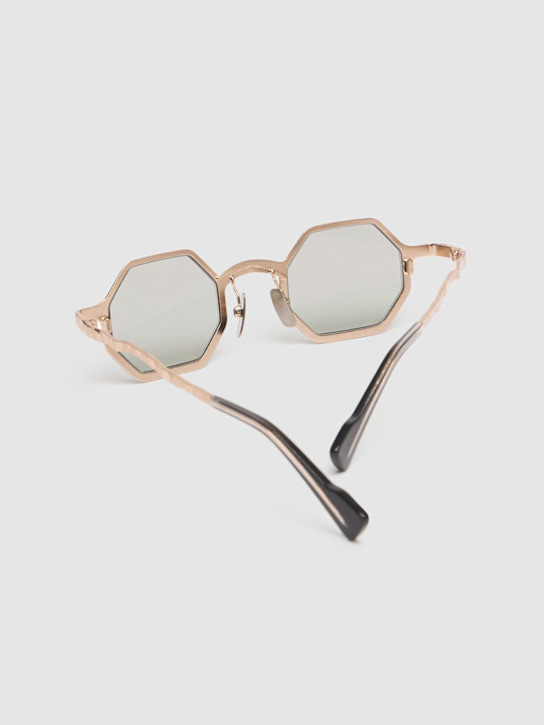 Kuboraum Berlin Z19 squared metal sunglasses