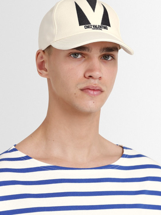 Valentino Garavani Logo baseball cap
