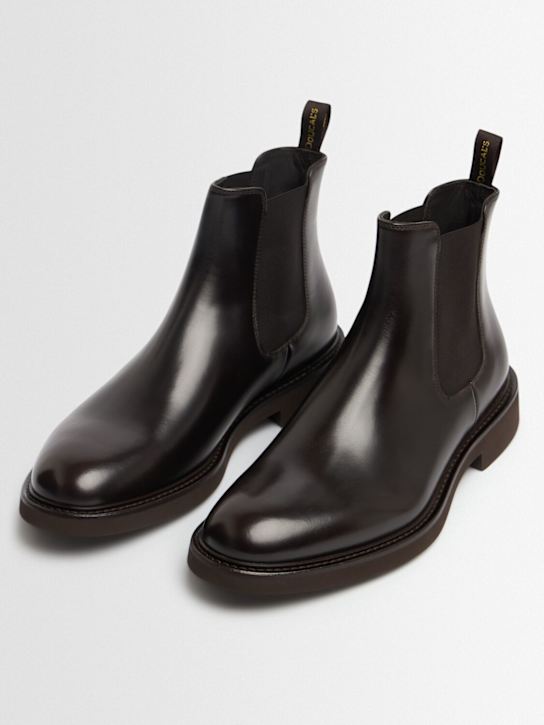 Doucal's Leather beatle boots