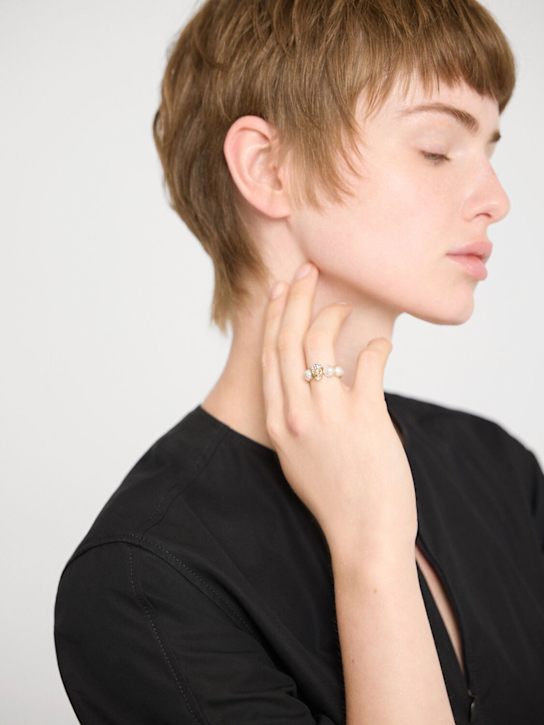 McQueen Skull & pearl brass ring