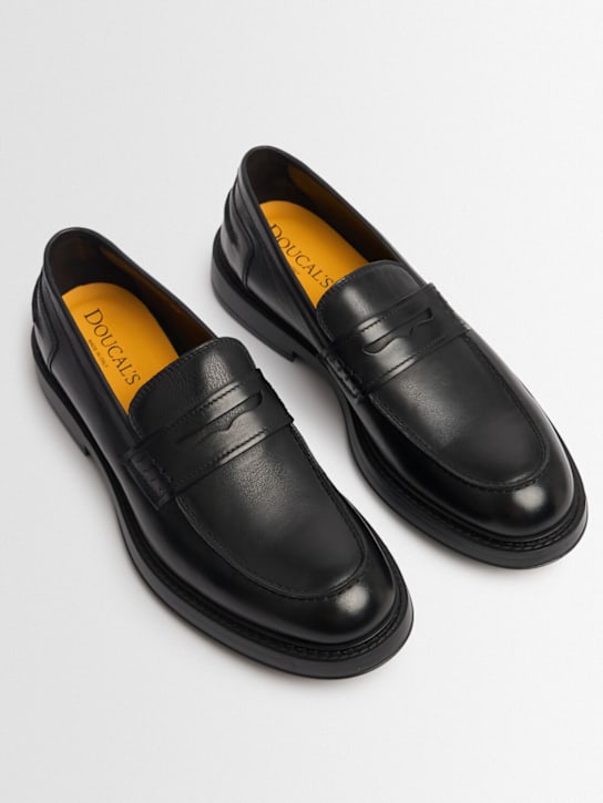 Doucal's Penny loafer