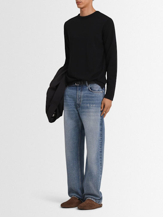 The Core Lightweight wool knit crewneck sweater 10 The Core Lightweight wool knit crewneck sweater