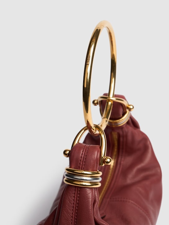 Chloé Bracelet shiny grained leather bag 6 Chloé Bracelet shiny grained leather bag