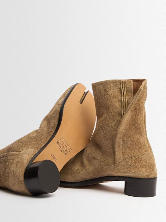 Maison Margiela 30mm Tabi suede ankle boots