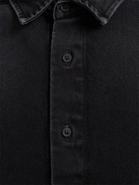 The Core Denim shirt 7 The Core Denim shirt