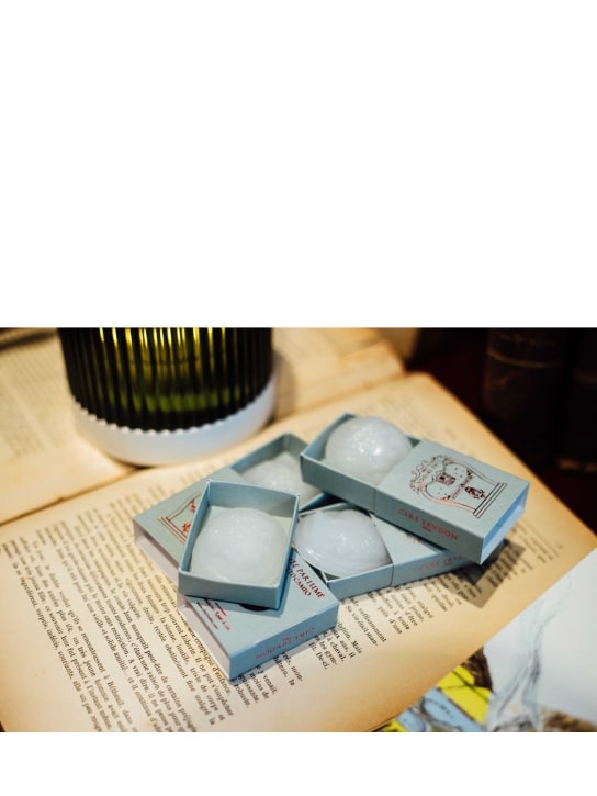 Trudon La Promeneuse diffuser