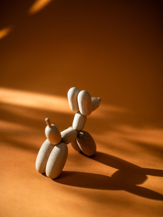 Boyhood Ballon d'Og small oak figurine 3 Boyhood Ballon d'Og small oak figurine