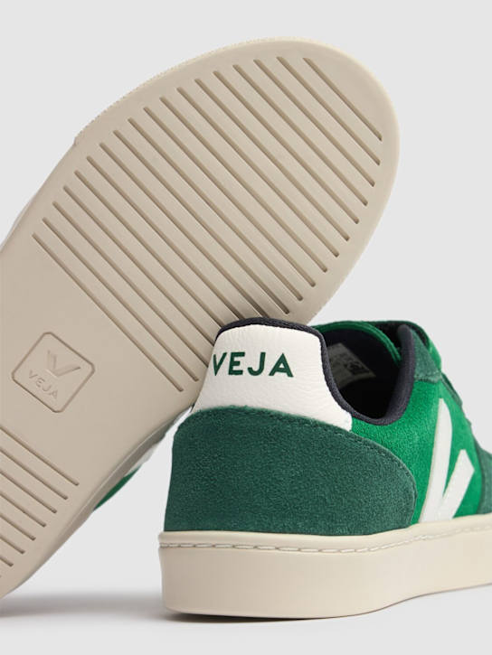 Veja V10 chrome-free leather sneakers