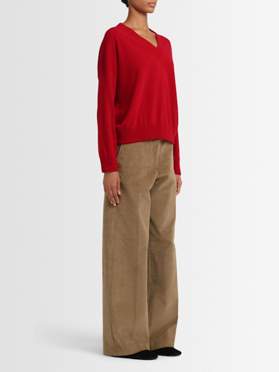 Annagreta Evelyn wool knit V-neck sweater